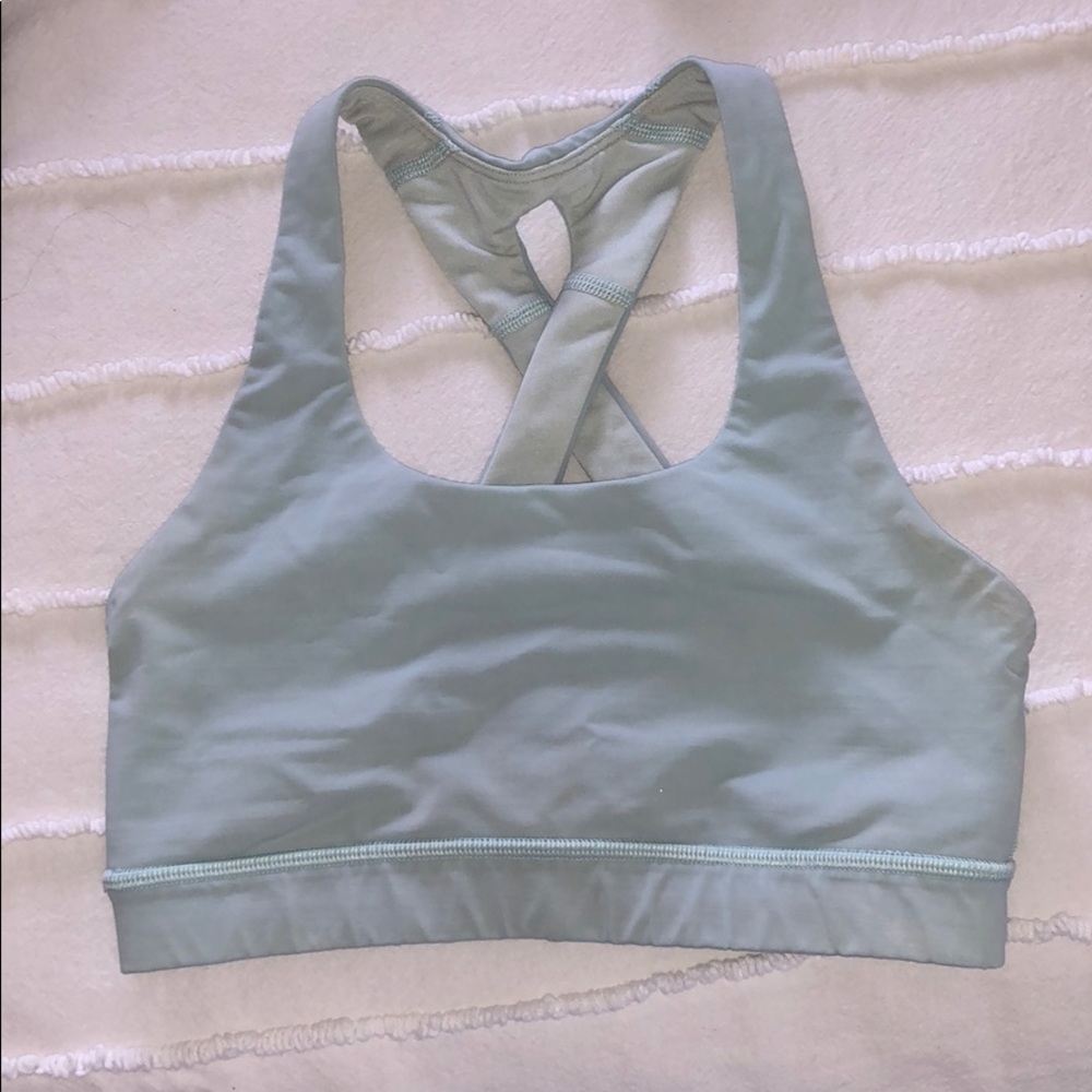 Lululemon sports bra